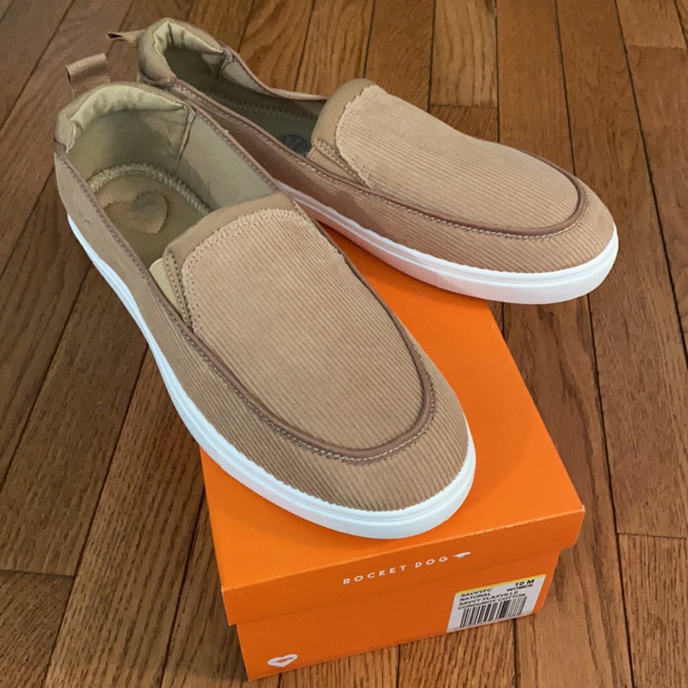 Rocket Dog Natural Flaxville Corduroy Savvy Slip-On Sneaker/Size 9 - Picture 2 of 6